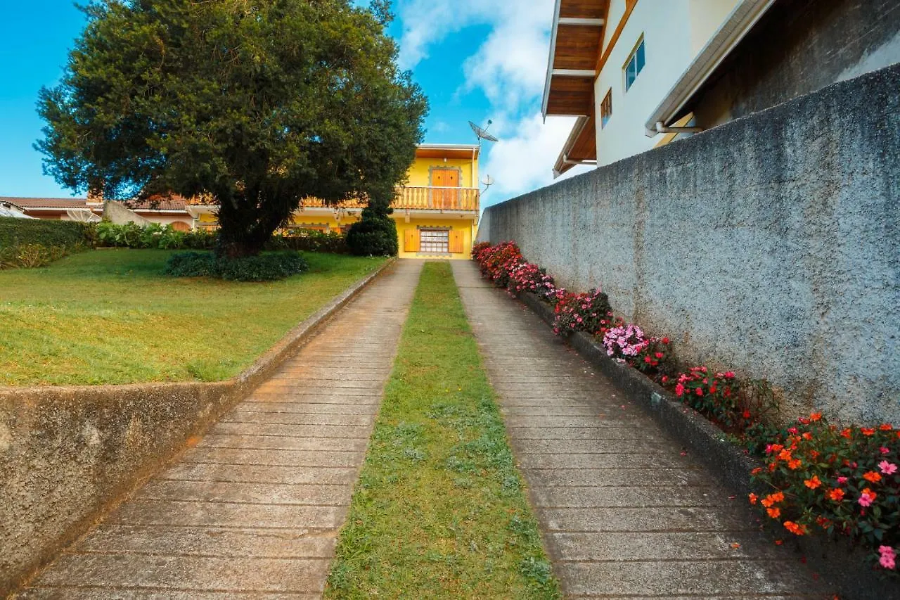Vhl Apartamentos Campos do Jordão 0*,  Brasil
