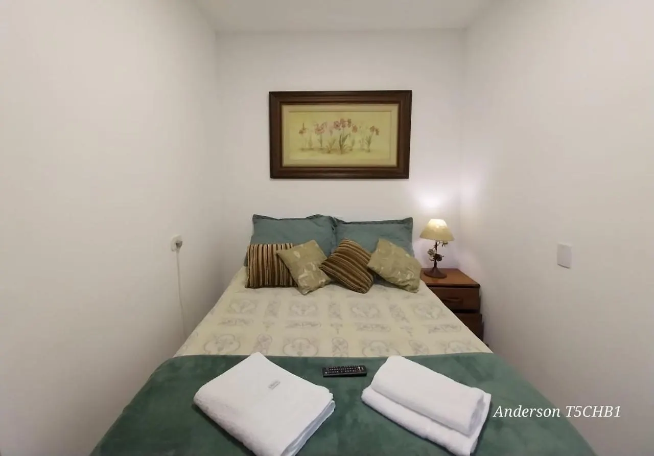 Apartment Vhl Apartamentos Campos do Jordao