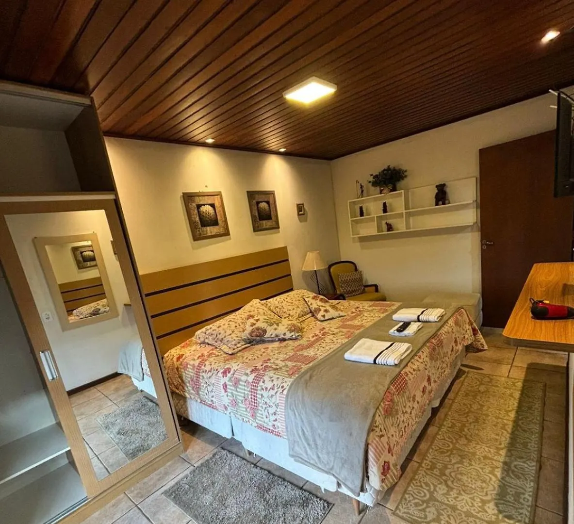 Vhl Apartamentos Campos do Jordao 0*,
